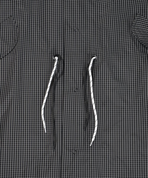 SUPERTHANKS(スーパーサンクス)の「チェックモッズコート(ユニセックス)BICCOLOR FOOD MODS COAT(モッズコート・メンズ・ブラック×ホワイト/ホワイト×ブラック・S/L/M)」の7枚目の写真