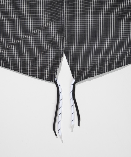 SUPERTHANKS(スーパーサンクス)の「チェックモッズコート(ユニセックス)BICCOLOR FOOD MODS COAT(モッズコート・メンズ・ブラック×ホワイト/ホワイト×ブラック・S/L/M)」の8枚目の写真