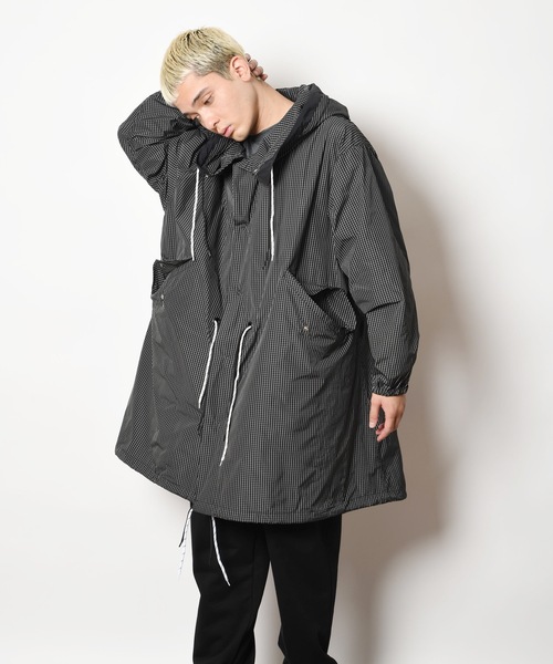 SUPERTHANKS(スーパーサンクス)の「チェックモッズコート(ユニセックス)BICCOLOR FOOD MODS COAT(モッズコート・メンズ・ブラック×ホワイト/ホワイト×ブラック・S/L/M)」の16枚目の写真