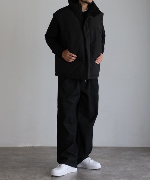 CREARE -LINO-（クレアーレリノ）の「スタンドカラー 中綿ベスト（ダウンベスト・メンズ・ブラック/ダークブラウン・M/L）」の19枚目の写真