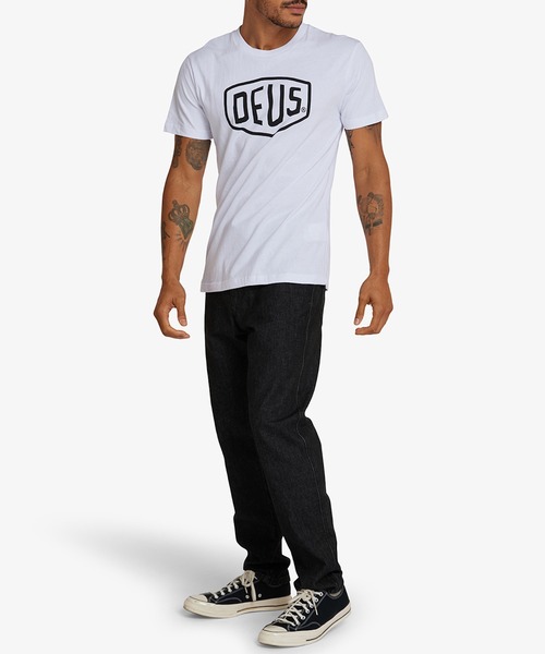 DEUS EX MACHINA(デウスエクスマキナ)の「SHIELD TEE(Tシャツ/カットソー・メンズ・ホワイト/ブラック/ネイビー・X-SMALL/MEDIUM/SMALL/LARGE/X-LARGE)」の14枚目の写真