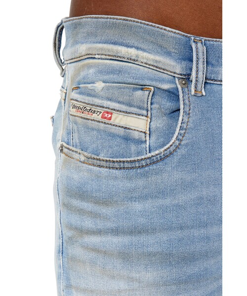 DIESEL（ディーゼル）の「メンズ 23SS デニムパンツ ジョグツイル