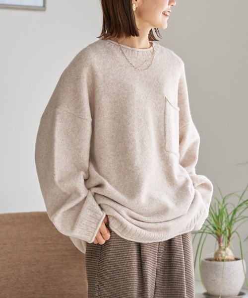studio CLIP（スタディオクリップ）の「5Gふわふわパッチポケットプルオーバー（ニット/セーター・レディース・グレー/オフホワイト/ブルー・FREE）」の4枚目の写真