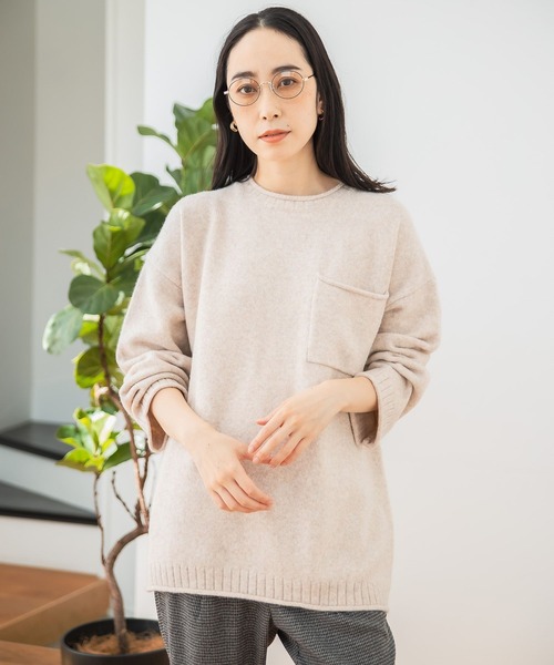 studio CLIP（スタディオクリップ）の「5Gふわふわパッチポケットプルオーバー（ニット/セーター・レディース・グレー/オフホワイト/ブルー・FREE）」の8枚目の写真