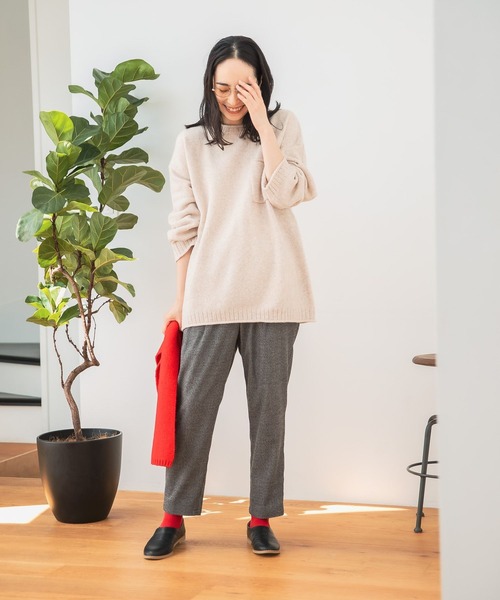 studio CLIP（スタディオクリップ）の「5Gふわふわパッチポケットプルオーバー（ニット/セーター・レディース・グレー/オフホワイト/ブルー・FREE）」の10枚目の写真