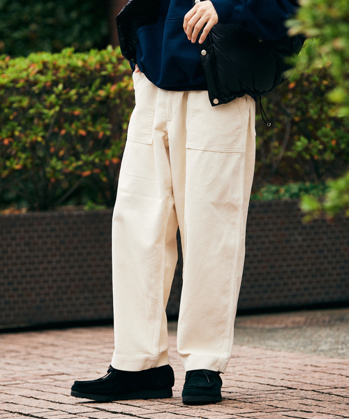 JOURNAL STANDARD(ジャーナルスタンダード)の「8W コーデュロイ ベイカーバルーンパンツ(その他パンツ・メンズ・ブラック系その他/グレー/アイボリー/カーキ/ブラウン・SMALL/MEDIUM/LARGE)」の9枚目の写真