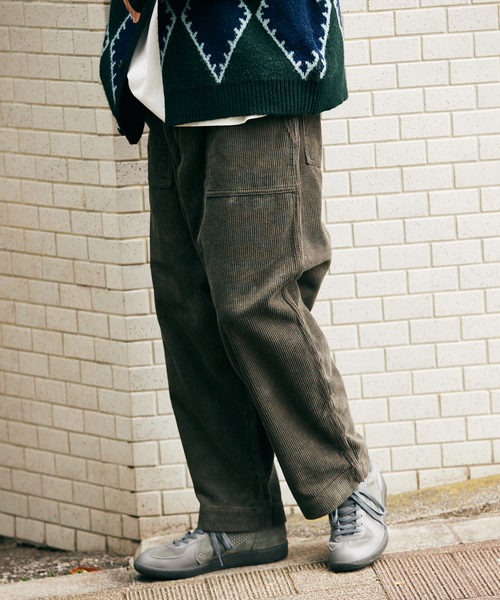 JOURNAL STANDARD(ジャーナルスタンダード)の「8W コーデュロイ ベイカーバルーンパンツ(その他パンツ・メンズ・ブラック系その他/グレー/アイボリー/カーキ/ブラウン・SMALL/MEDIUM/LARGE)」の11枚目の写真