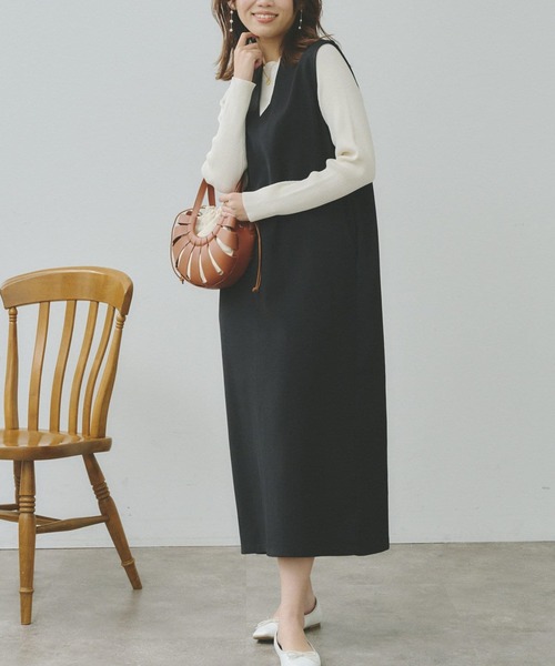 Chez toi（シェトワ）の「長袖シャリニットプルオーバー×Vネックワンピース（ワンピース・レディース・ブラック/ベージュ/インディゴブルー/アイボリー・FREE）」の5枚目の写真