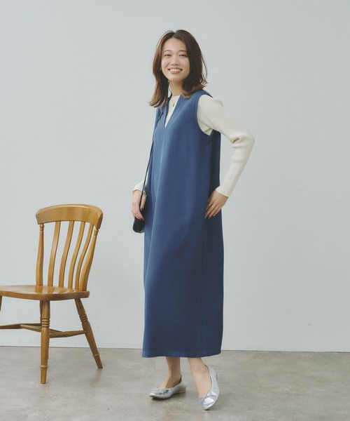 Chez toi（シェトワ）の「長袖シャリニットプルオーバー×Vネックワンピース（ワンピース・レディース・ブラック/ベージュ/インディゴブルー/アイボリー・FREE）」の13枚目の写真