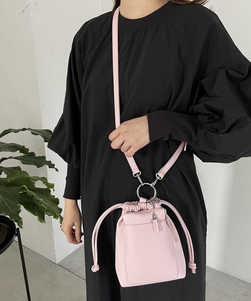 LOWRYS FARM（ローリーズファーム）の「サイフセットキンチャクショルダー　182008（ショルダーバッグ・レディース・アイボリー/グリーン/ブラック/ピンク・FREE）」の4枚目の写真