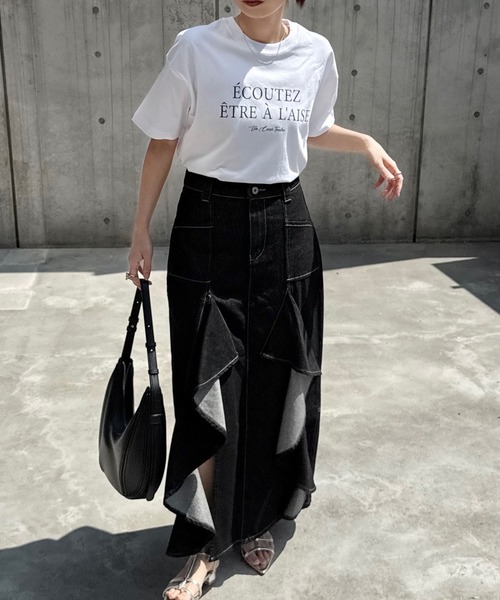 andme（アンドミー）の「フレンチロゴプリント半袖Tシャツ（Tシャツ/カットソー・レディース・ホワイト×ブラウン/ホワイト×ブルー/チャコールグレー/ホワイト×グレー/ベージュ/ネイビー・M/S）」の8枚目の写真