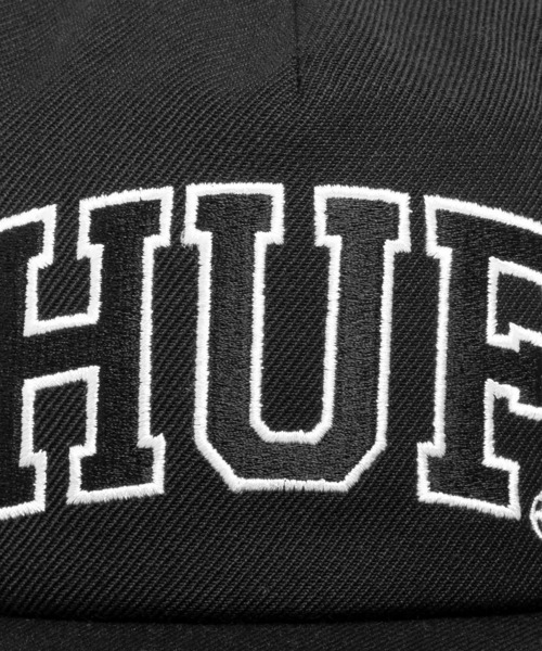 HUF（ハフ）の「HUF ARCH LOGO SNAPBACK HAT/ HUF キャップ 帽子