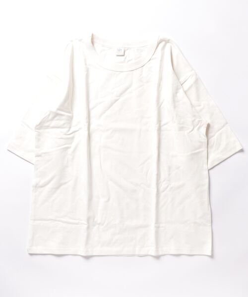 FRUIT OF THE LOOM（フルーツオブザルーム）の「【FRUIT OF THE LOOM】ヘビーオンスコットン100％ ビッグシルエットTシャツ（Tシャツ/カットソー・メンズ・チャコールグレー/ベージュ/ホワイト/ブラウン/ブラック/グレー・LARGE/MEDIUM）」の2枚目の写真