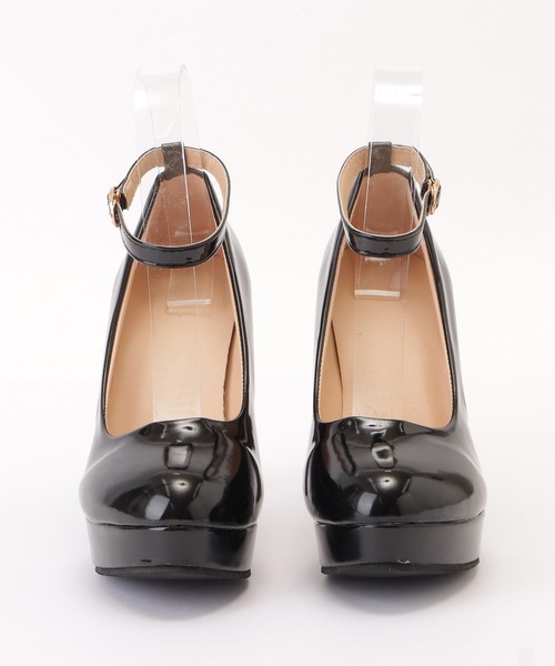 Lace Ladies(レースレディース)の「エナメル調ストラップハイヒールパンプス(パンプス・レディース・ブラック/ホワイト・23.5/23/ 25/24/22.5/24.5)」の15枚目の写真
