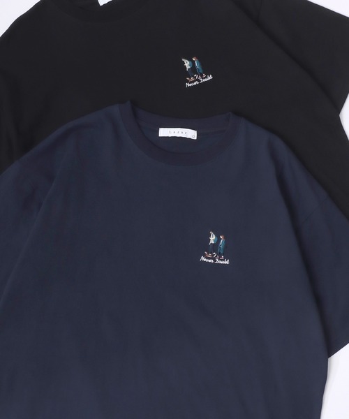 Lazar（ラザル）の「Lazar 別注 Cute Couple Tee/オーバーサイズ キュートカップル ワンポイント刺繍 半袖Tシャツ/レディース メンズ（Tシャツ/カットソー・メンズ・グリーン系その他/ブルー系その他/ネイビー/ホワイト/グリーン/ホワイト系その他/ホワイト系その他3/ブラック/ホワイト系その他5/ホワイト系その他6/ホワイト系その他7/ブラック系その他2/ブラック系その他/ホワイト系その他2/ホワイト系その他4/ブラック系その他3/ブラック系/ブラック系1/グリーン系/ホワイト系/ホワイト系1/ネイビー系・M/L/LL）」の20枚目の写真