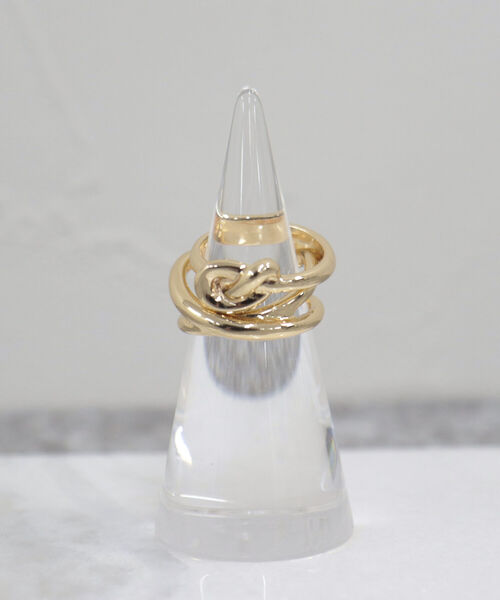 fredy emue（フレディエミュ）の「結び＆クロス2セットリング（リング・レディース・シルバー/ゴールド・FREE）」の8枚目の写真