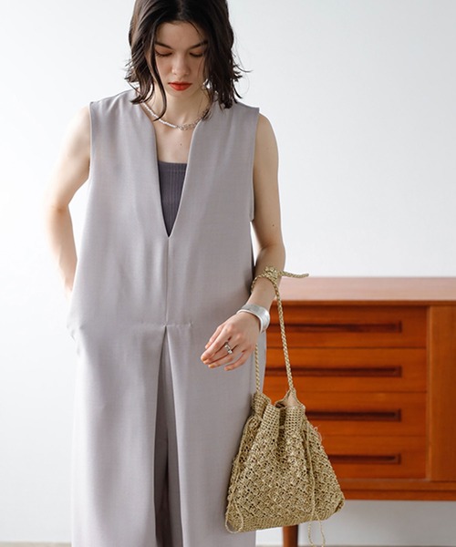 GeeRA（ジーラ）の「フロントタックＶネックオールインワン（つなぎ/オールインワン・レディース・ブラック/ベージュ・MEDIUM/LARGE）」の12枚目の写真