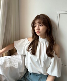 open shoulder ribbon blouse/オフショルリボンブラウス