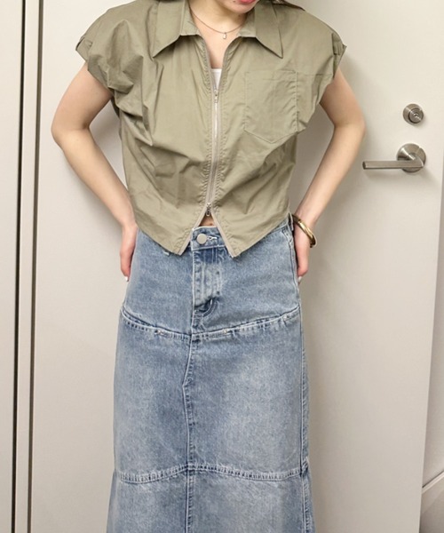 solleim(ソルレム)の「パフショルダージップアップシャツ(シャツ/ブラウス・レディース・ブラック/カーキ/アイボリー・M)」の15枚目の写真