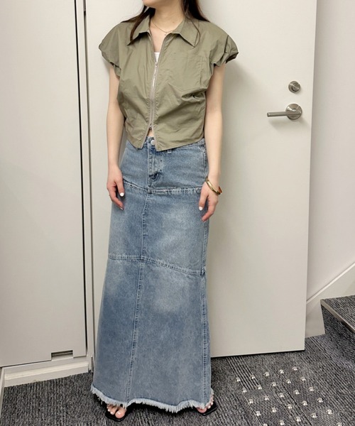 solleim(ソルレム)の「パフショルダージップアップシャツ(シャツ/ブラウス・レディース・ブラック/カーキ/アイボリー・M)」の19枚目の写真