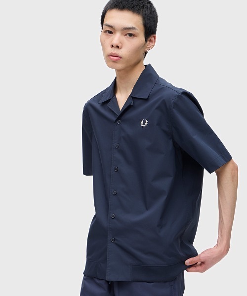 FRED PERRY（フレッドペリー）の「Ribbed Hem Revere Collar Shirt