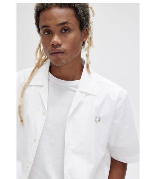 FRED PERRY（フレッドペリー）の「Ribbed Hem Revere Collar Shirt