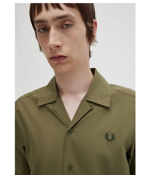 FRED PERRY（フレッドペリー）の「Ribbed Hem Revere Collar Shirt