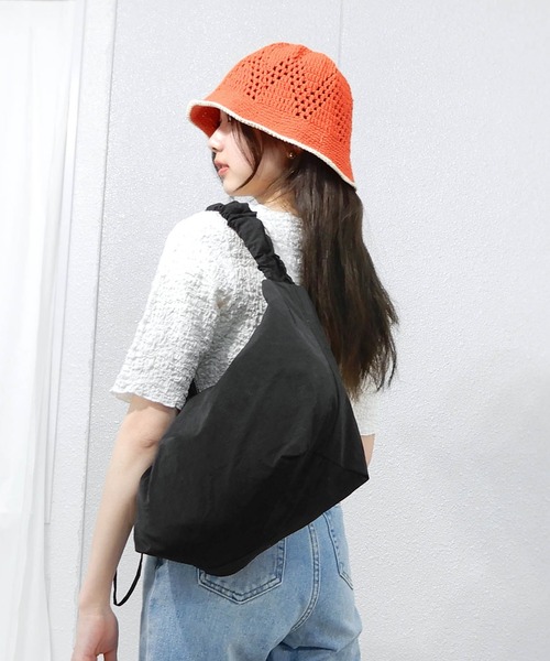 minia(ミニア)の「カラーエッジかぎ針編みハット(ハット・レディース・ブラック/アイボリー/オレンジ系/グリーン・FREE)」の7枚目の写真