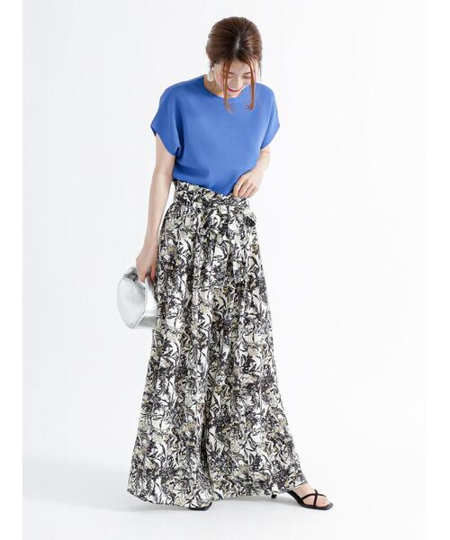 Te chichi（テチチ）の「フレンチスリーブニット【接触冷感】（ニット/セーター・レディース・ブラウン/ブルー/ブラック/イエロー・F）」の5枚目の写真