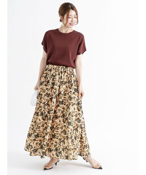 Te chichi（テチチ）の「フレンチスリーブニット【接触冷感】（ニット/セーター・レディース・ブラウン/ブルー/ブラック/イエロー・F）」の2枚目の写真