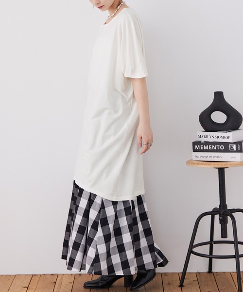 Fashion Letter(ファッションレター)の「【M-5L】5分袖アシメプルオーバー(チュニック・レディース・チャコールグレー/カーキ/ブラック/ホワイト・M~L/LL~3L/4L~5L)」の5枚目の写真