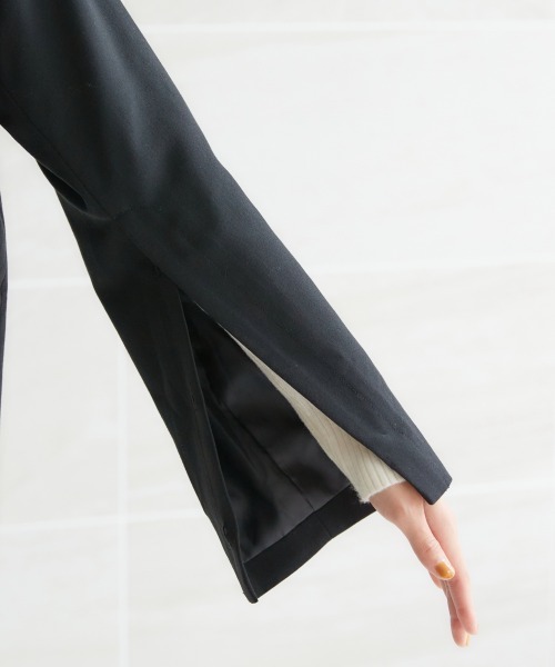 miclat（ミクラ）の「大きいサイズ　袖スリットノーカラージャケット　miclat（ノーカラージャケット・レディース・ライトグレー/ブラック・L/LL/3L/4L/5L）」の18枚目の写真