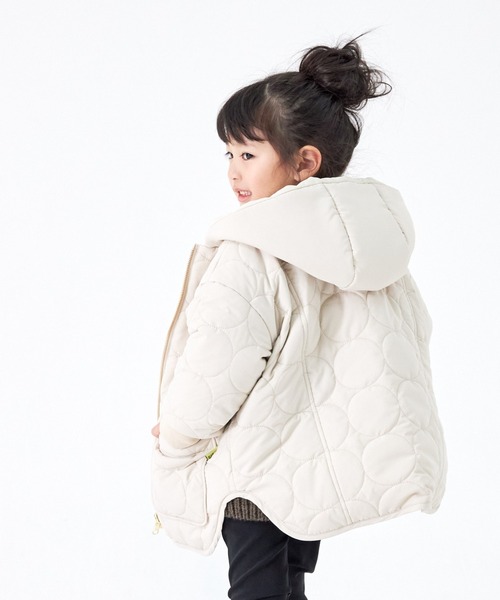 MAKE YOUR DAY（メイクユアデイ）の「リバーシブルドットキルトコート■80～140cm（ダウンジャケット/コート・キッズ・ベージュ/アイボリー/カーキ・100/110/120/130/140/90/80）」の7枚目の写真