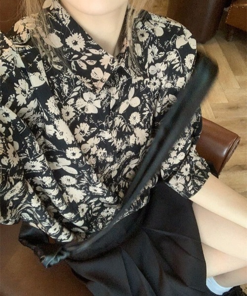 Sibra（シブラ）の「オーバーサイズプリント半袖シャツ（シャツ/ブラウス・レディース・ブラック・M）」の5枚目の写真