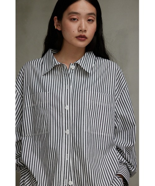 AZUL by moussy（アズールバイマウジー）の「リラテックコットンルーズシャツ（シャツ/ブラウス・レディース・オフホワイト/ブラック系その他/イエロー系その他・SMALL/MEDIUM）」の13枚目の写真