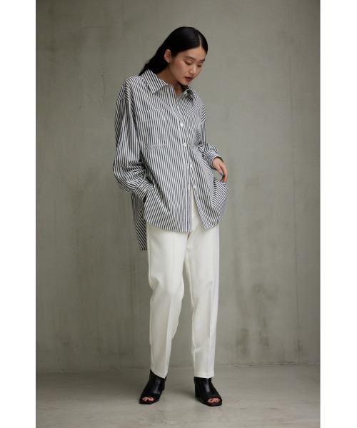 AZUL by moussy（アズールバイマウジー）の「リラテックコットンルーズシャツ（シャツ/ブラウス・レディース・オフホワイト/ブラック系その他/イエロー系その他・SMALL/MEDIUM）」の15枚目の写真