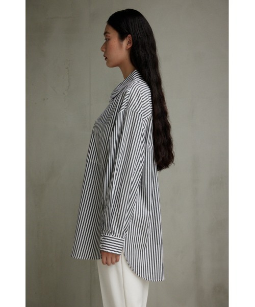 AZUL by moussy（アズールバイマウジー）の「リラテックコットンルーズシャツ（シャツ/ブラウス・レディース・オフホワイト/ブラック系その他/イエロー系その他・SMALL/MEDIUM）」の17枚目の写真