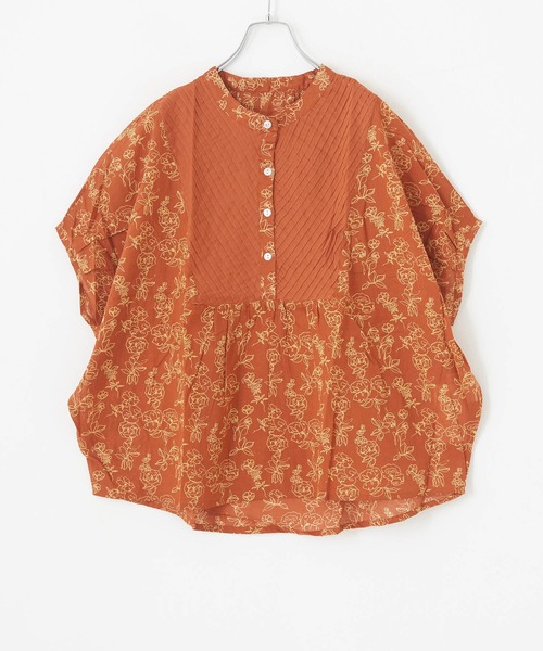 CUBE SUGAR(キューブシュガー)の「フラワープリントピンタックプルオーバーブラウス(シャツ/ブラウス・レディース・ブラック/ベージュ/オレンジ/グリーン・M)」の20枚目の写真