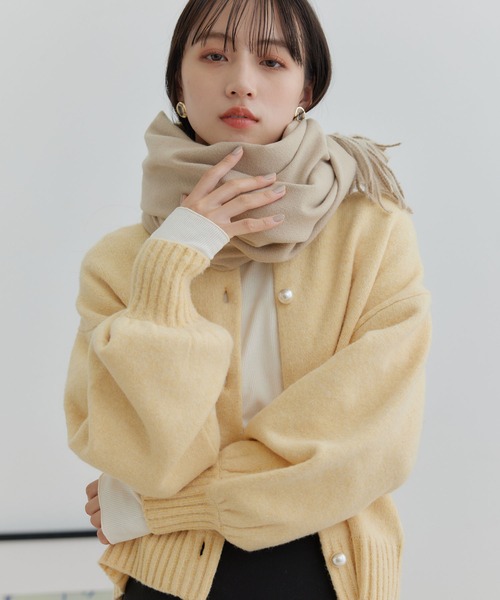 VIS（ビス）の「【リサイクルポリ】なめらかタッチ無地マフラー（マフラー・レディース・ブラック/ライトグレー/オフホワイト/ベージュ/ピンク系その他2/サックスブルー・FREE）」の8枚目の写真