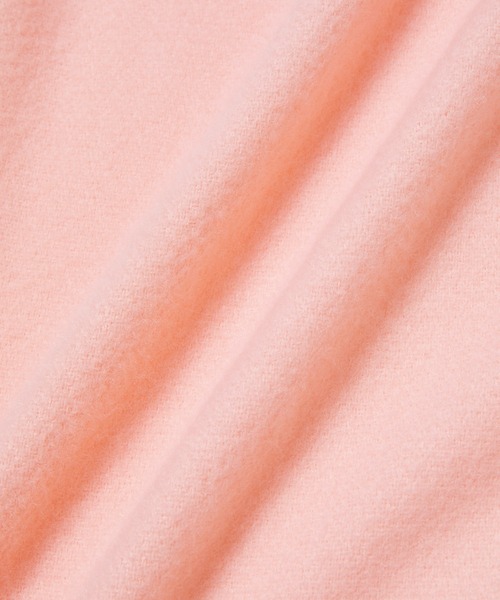 VIS（ビス）の「【リサイクルポリ】なめらかタッチ無地マフラー（マフラー・レディース・ブラック/ライトグレー/オフホワイト/ベージュ/ピンク系その他2/サックスブルー・FREE）」の11枚目の写真