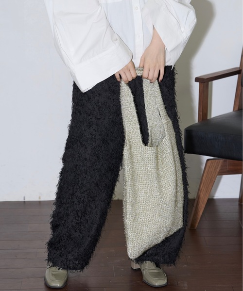 THE YOn(ザヨン)の「グリッターシャギーニットトートバッグ(トートバッグ・レディース・シャンパン/シルバー・FREE)」の15枚目の写真