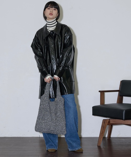 THE YOn(ザヨン)の「グリッターシャギーニットトートバッグ(トートバッグ・レディース・シャンパン/シルバー・FREE)」の7枚目の写真