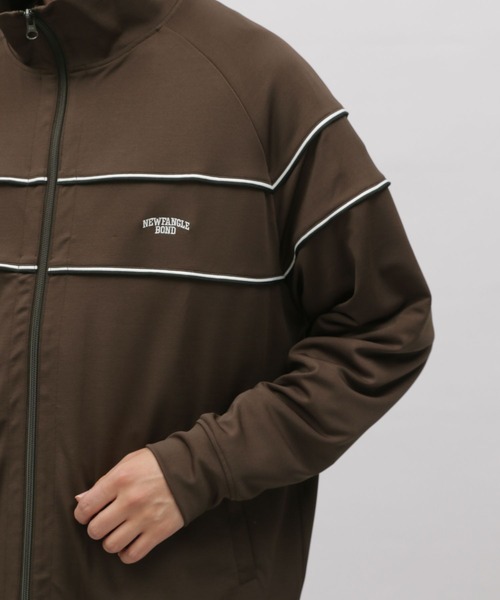 LAKOLE（ラコレ）の「デザイントラックジャケット / 970377（ジャージ・メンズ・グリーン/ブラウン/ブラック・MEDIUM/LARGE）」の15枚目の写真