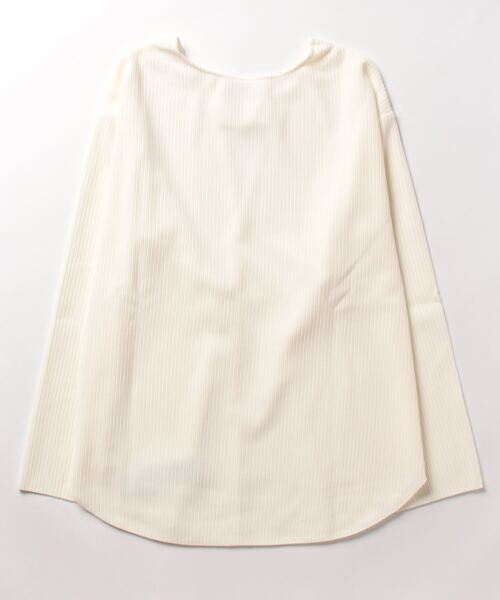 VitaFelice(ヴィータフェリーチェ)の「前後2WAY Vマキシ ビッグトップス(Tシャツ/カットソー・レディース・ブラック/アイボリー・FREE)」の3枚目の写真