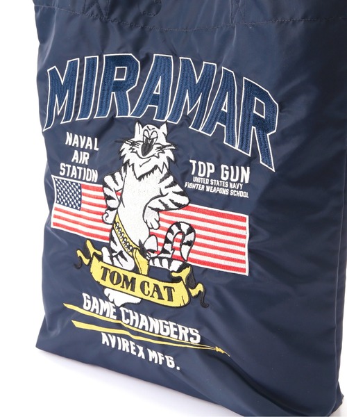 AVIREX（アヴィレックス）の「《直営店別注》刺繍 トートバッグ / EMBROIDERY TOTE BAG（トートバッグ・レディース・ロイヤルブルー/セージグリーン・FREE）」の6枚目の写真