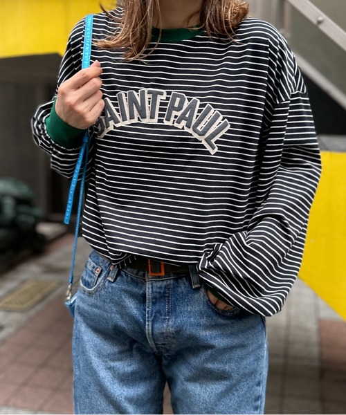 mi via loca(ミヴィアロカ)の「ボーダー配色ボリュームスリーブ発泡ロゴロンT(Tシャツ/カットソー・レディース・ホワイト×ブラック/ブラック×ホワイト/ベージュ系/ホワイト系その他/ブラック系その他/ブラック系その他2・FREE)」の16枚目の写真