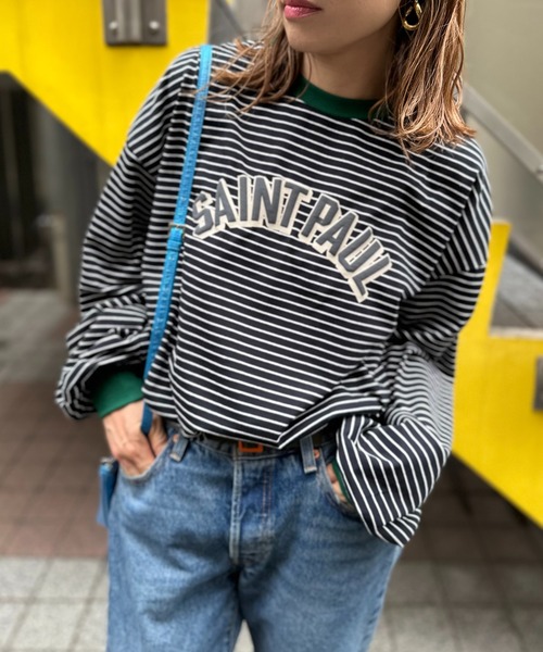 mi via loca(ミヴィアロカ)の「ボーダー配色ボリュームスリーブ発泡ロゴロンT(Tシャツ/カットソー・レディース・ホワイト×ブラック/ブラック×ホワイト/ベージュ系/ホワイト系その他/ブラック系その他/ブラック系その他2・FREE)」の19枚目の写真