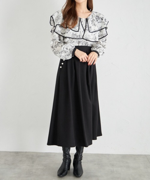 tocco closet(トッコ クローゼット)の「【ZOZO限定】ラインフラワープリントビックカラーブラウス(シャツ/ブラウス・レディース・ブラック/オフホワイト・M)」の22枚目の写真