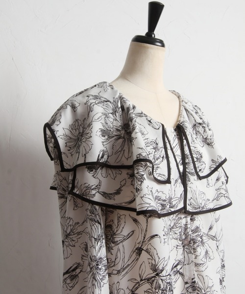 tocco closet(トッコ クローゼット)の「【ZOZO限定】ラインフラワープリントビックカラーブラウス(シャツ/ブラウス・レディース・ブラック/オフホワイト・M)」の18枚目の写真