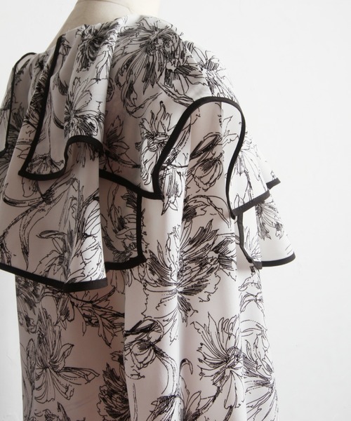 tocco closet(トッコ クローゼット)の「【ZOZO限定】ラインフラワープリントビックカラーブラウス(シャツ/ブラウス・レディース・ブラック/オフホワイト・M)」の20枚目の写真